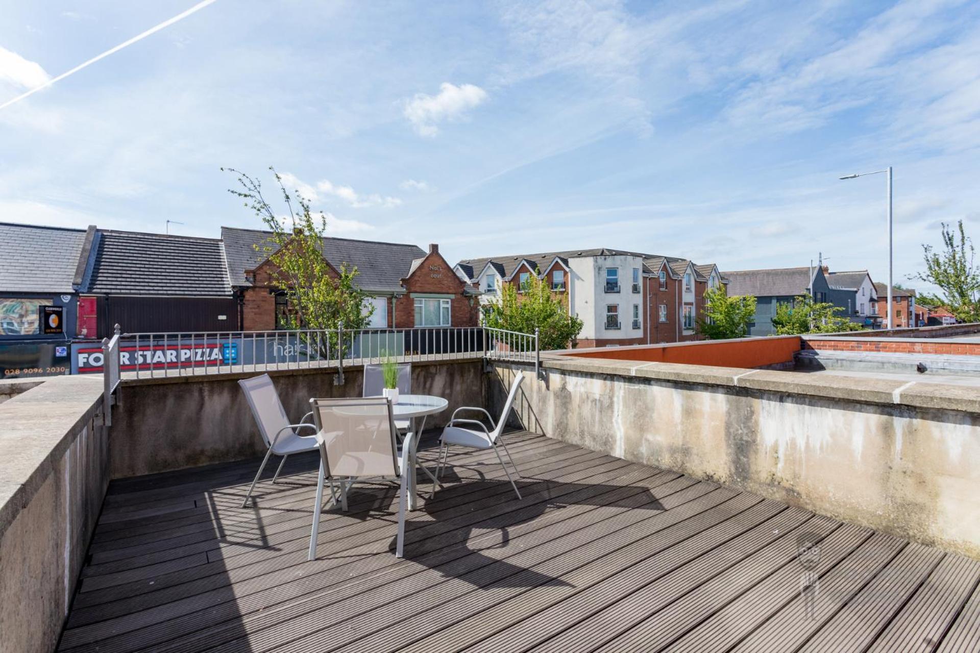 Attic Style 2 Bed Duplex Apartment With Rooftop Patio Belfast Zewnętrze zdjęcie