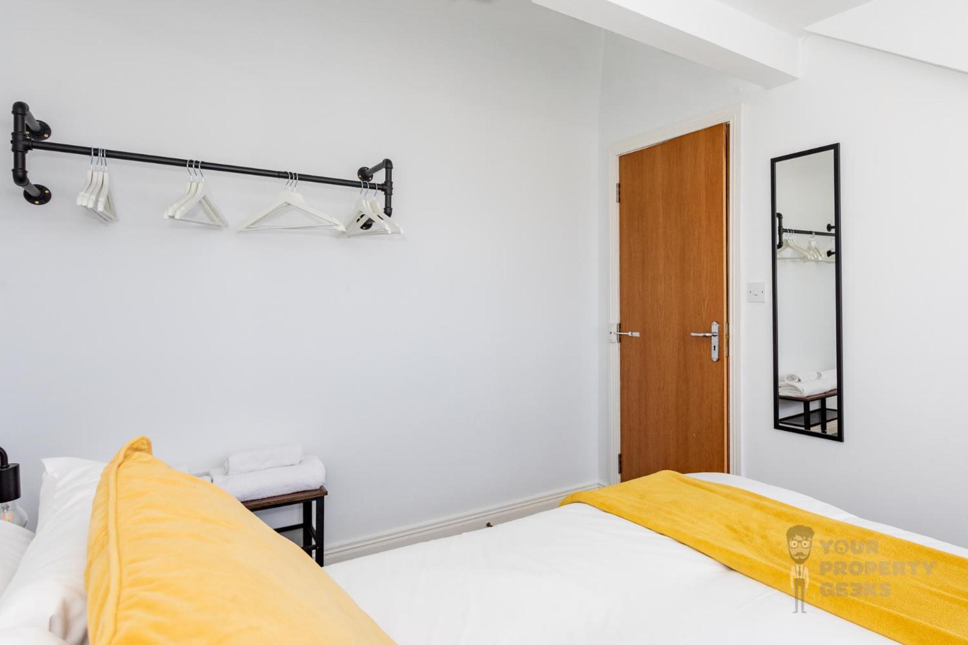 Attic Style 2 Bed Duplex Apartment With Rooftop Patio Belfast Zewnętrze zdjęcie
