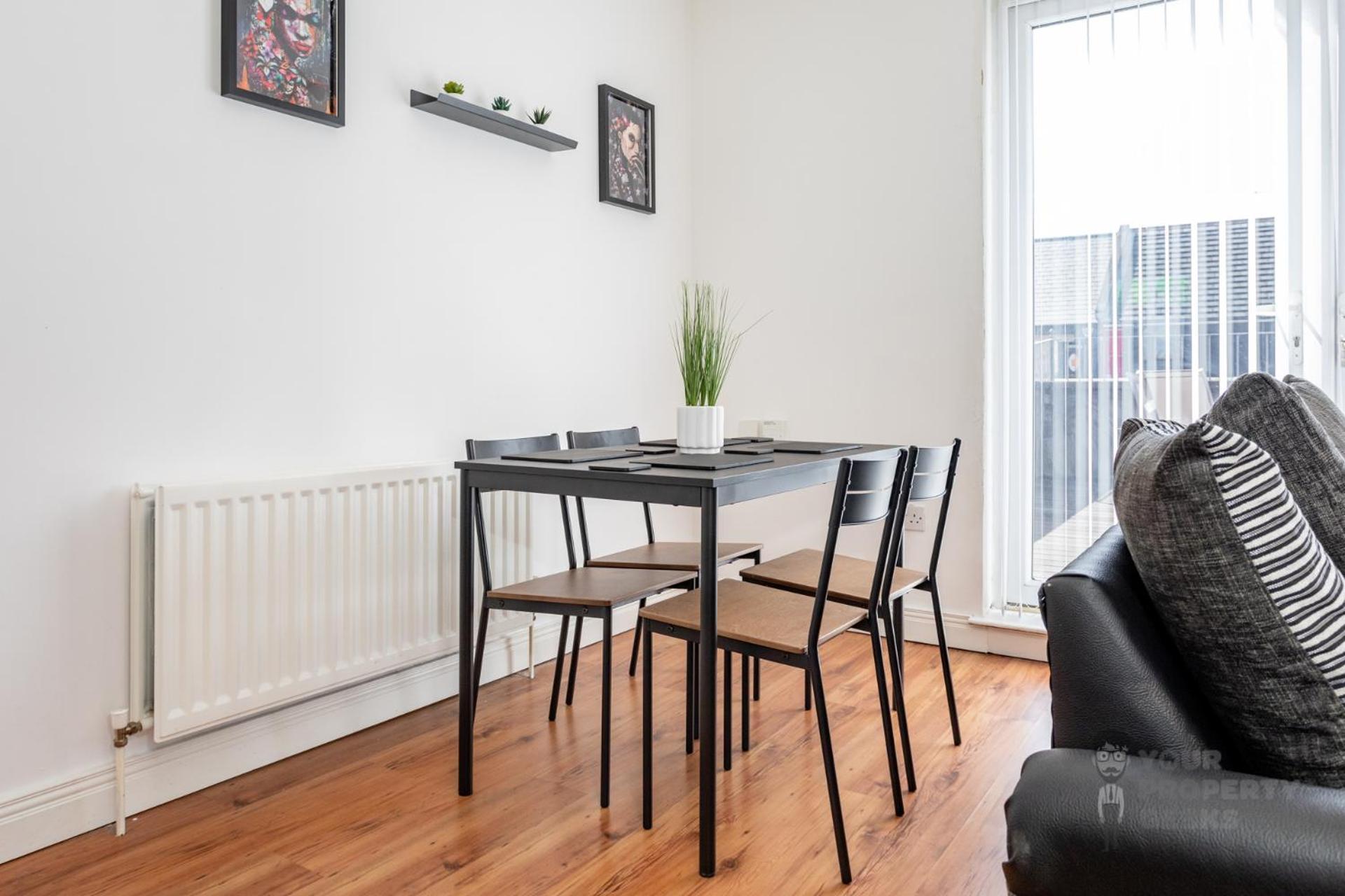 Attic Style 2 Bed Duplex Apartment With Rooftop Patio Belfast Zewnętrze zdjęcie