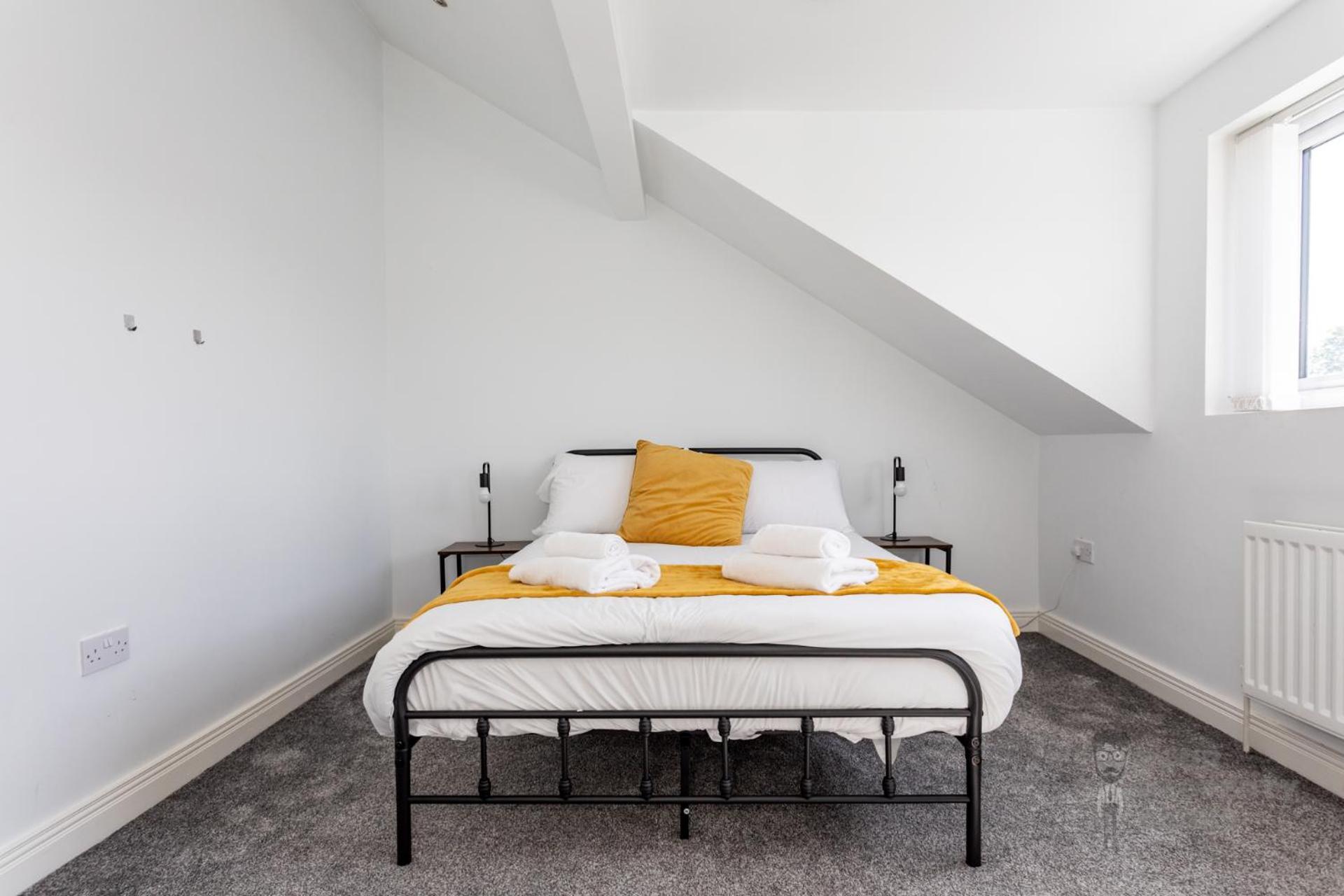 Attic Style 2 Bed Duplex Apartment With Rooftop Patio Belfast Zewnętrze zdjęcie